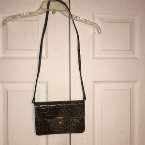 Women’s Embossed Crossbody Purse